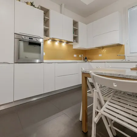 Realkasa De Crescenzi Family Apartman